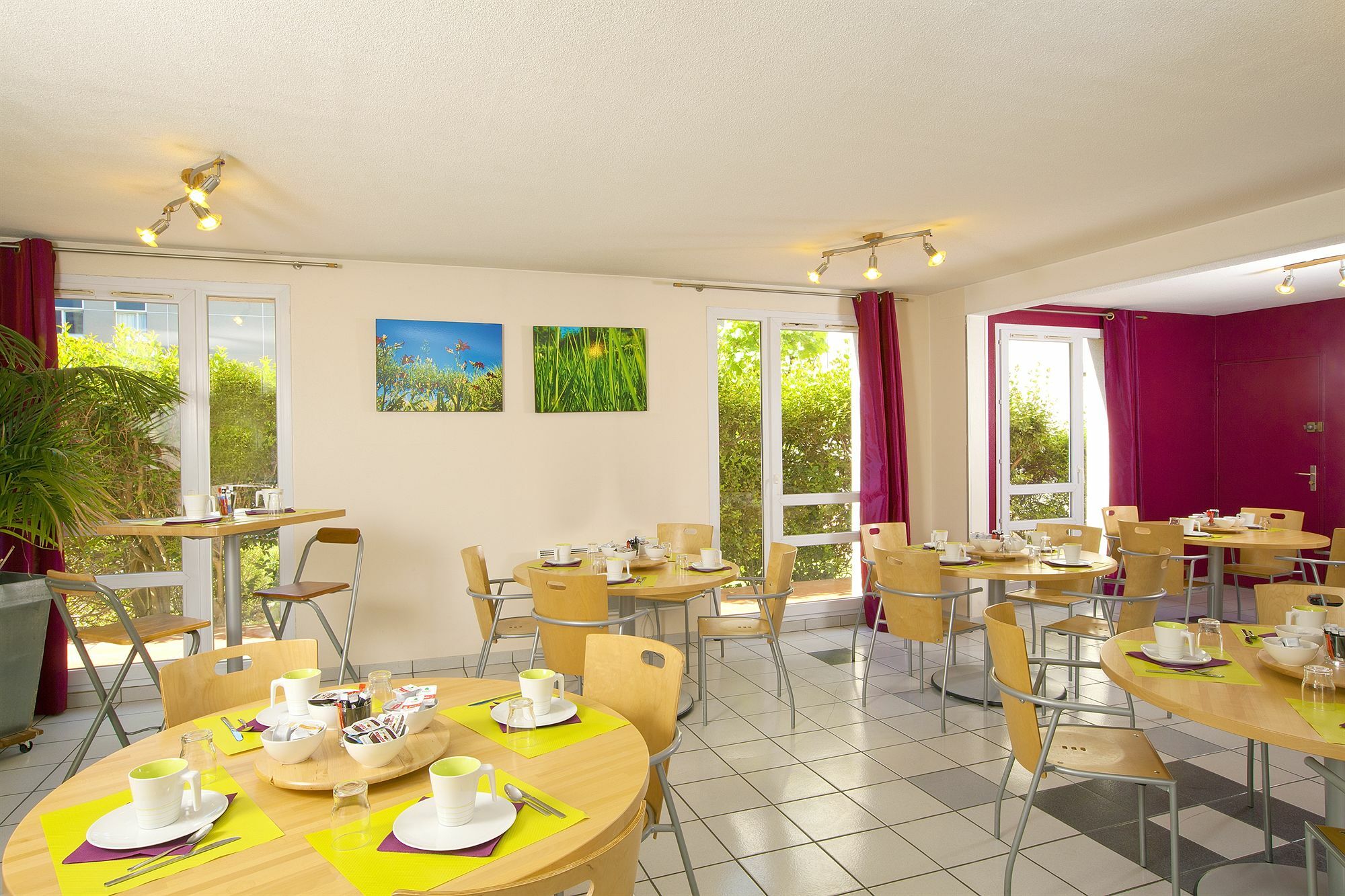 Sejours & Affaires Toulouse De Brienne Aparthotel Exterior photo