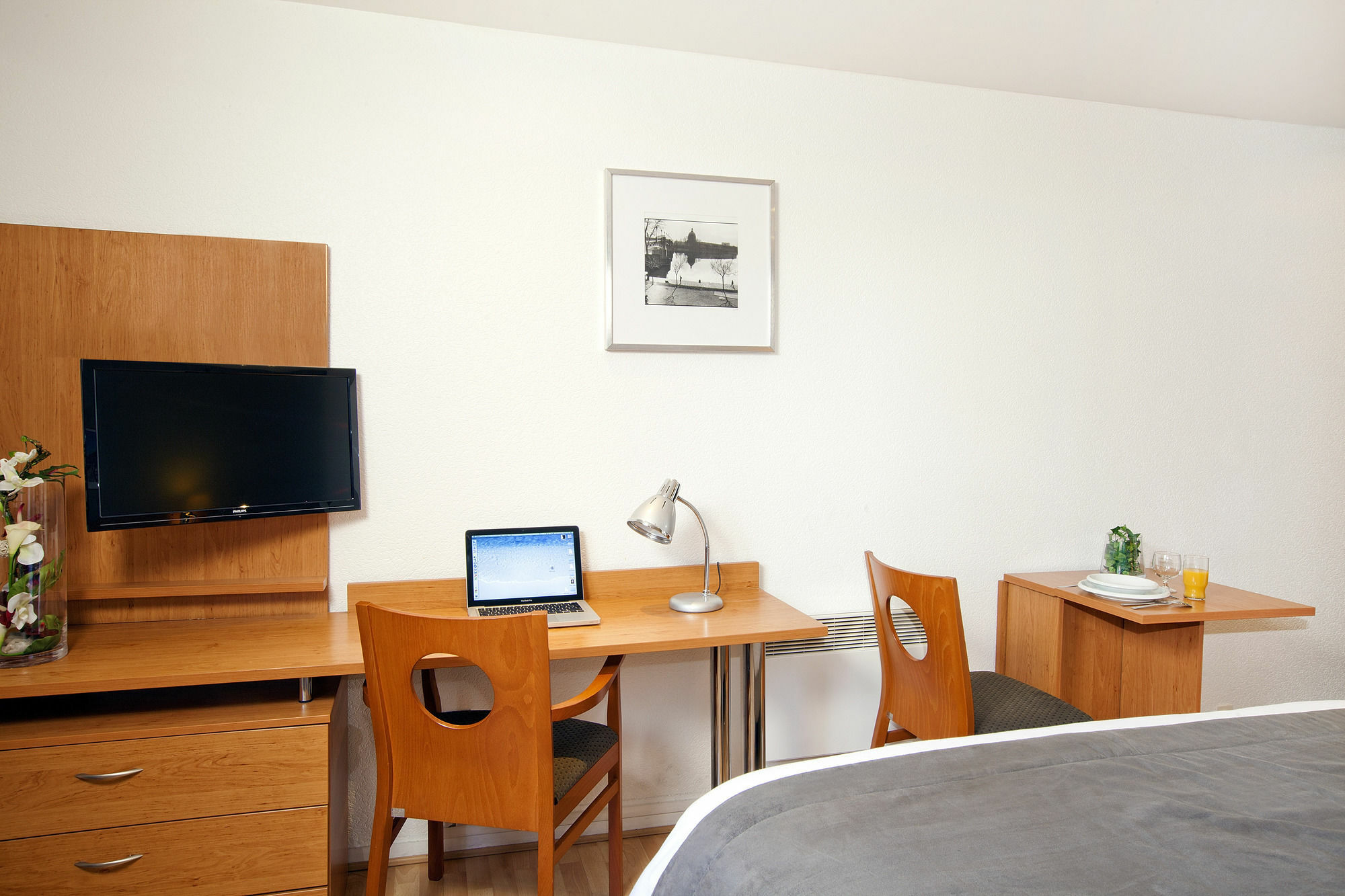 Sejours & Affaires Toulouse De Brienne Aparthotel Exterior photo